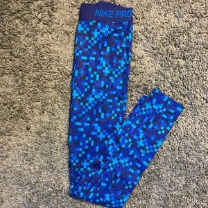 Nike Pro leggings